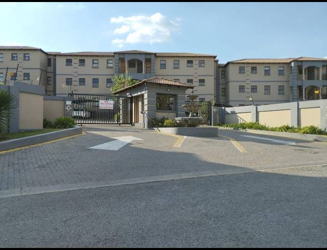 2 BEDROOM APARTMENT FOR SALE IN GOSFORTH PARK